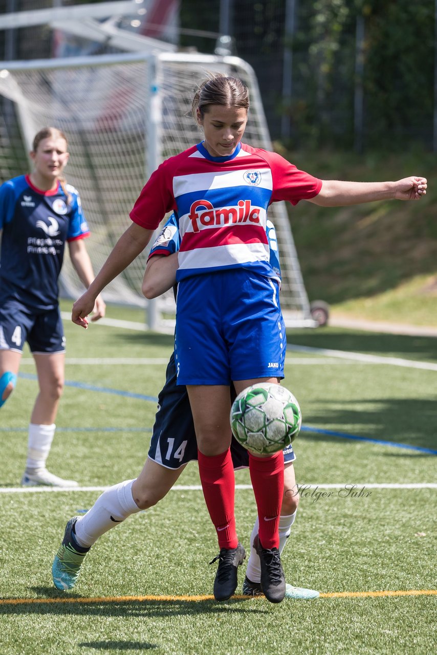 Bild 284 - wBJ Holsatia Elmshorn - VfL Pinneberg : Ergebnis: 1:4